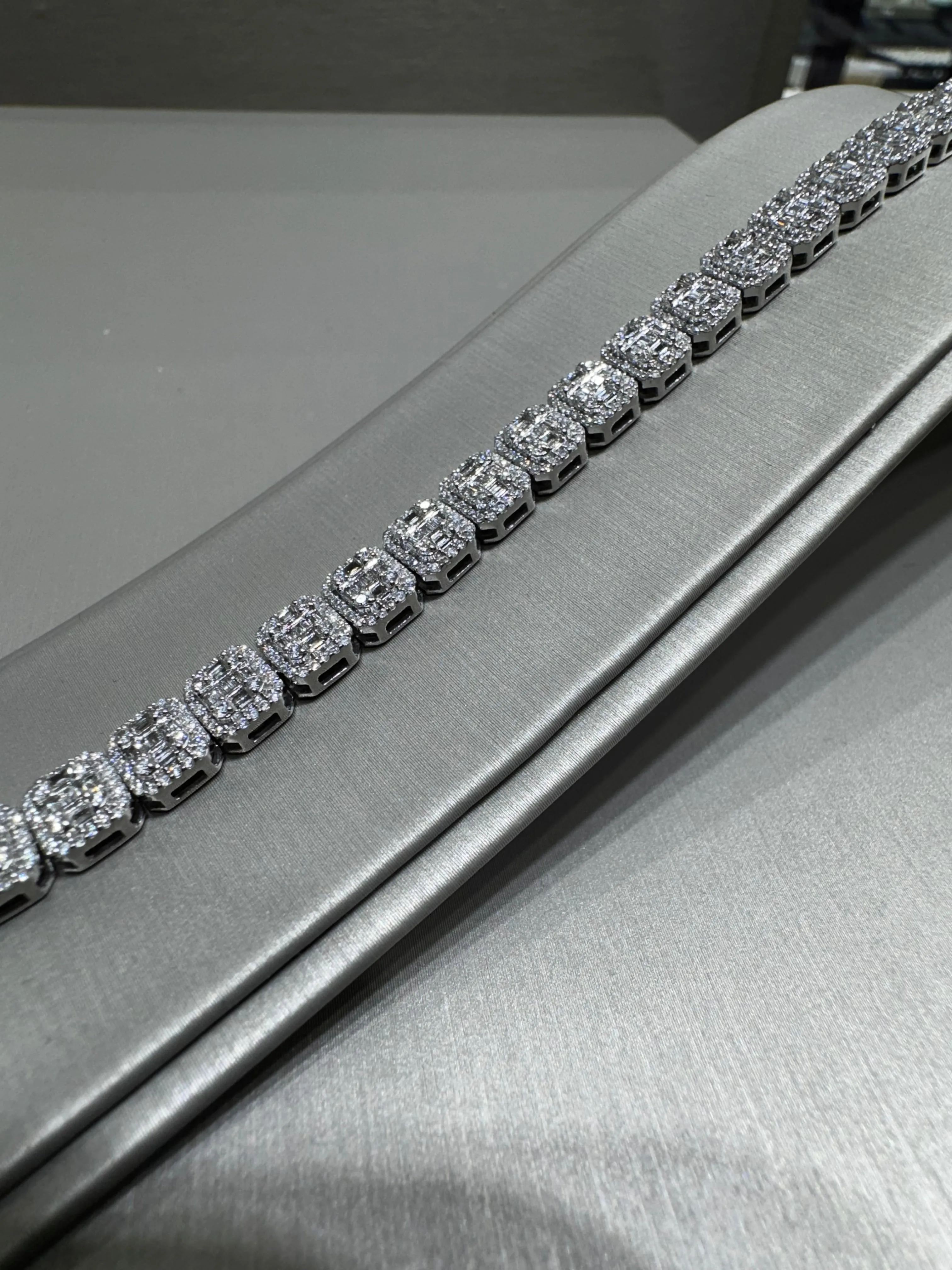 10K Gold Diamond Square Baguette Tennis Bracelet 5.76ctw 8mm