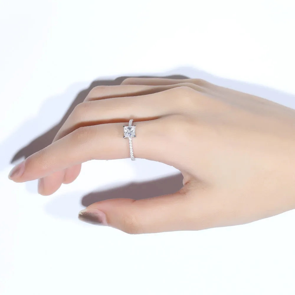 14k White Gold Princess Cut Moissanite Ring 1ct