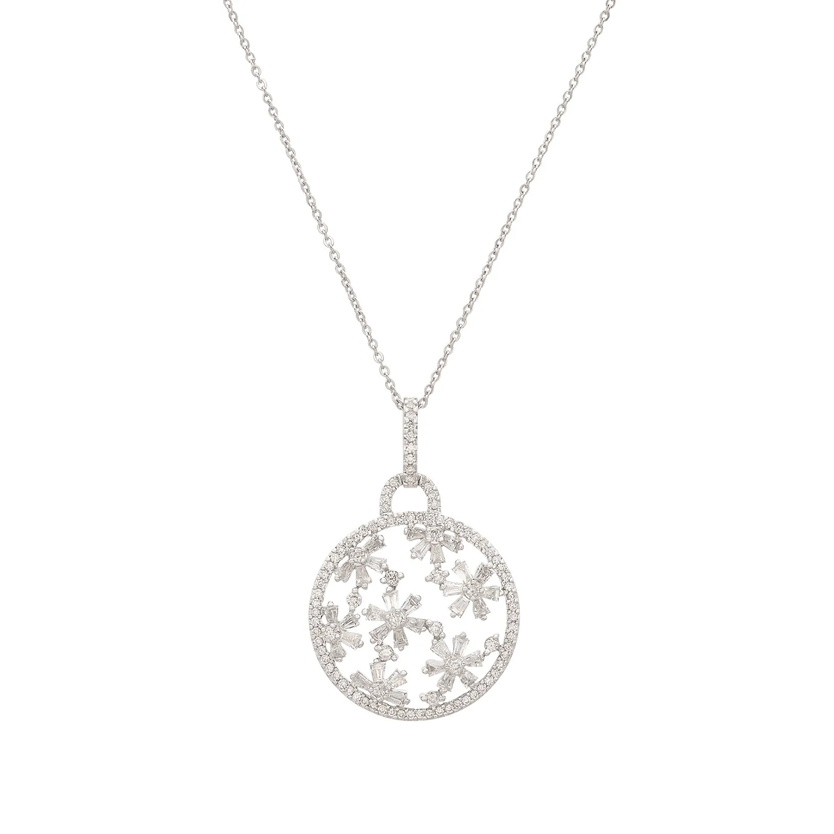 18 karat White Gold Diamond Floral Pendant necklace