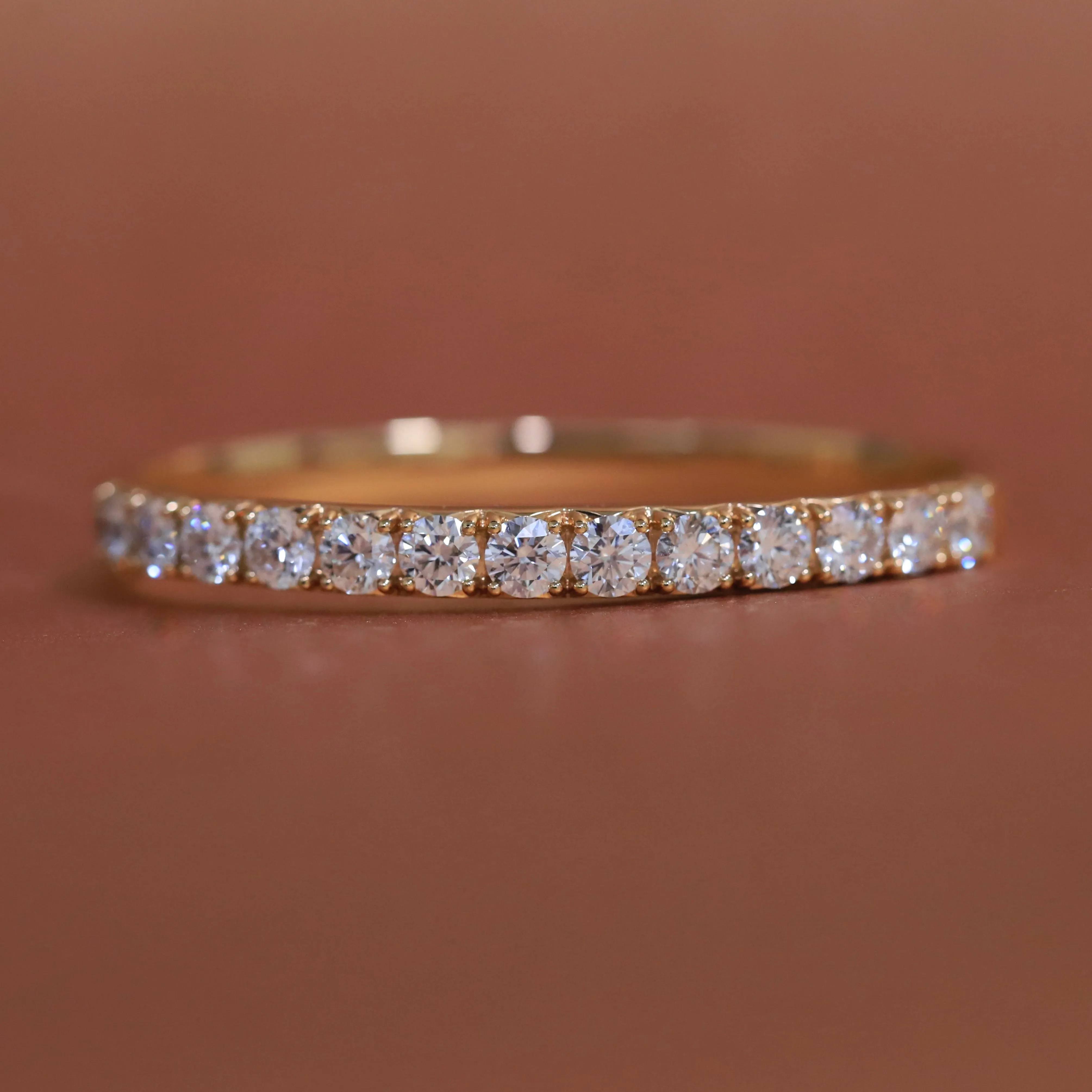 18ct Rose Gold Round Brilliant Cut Diamond Bangle Bracelet