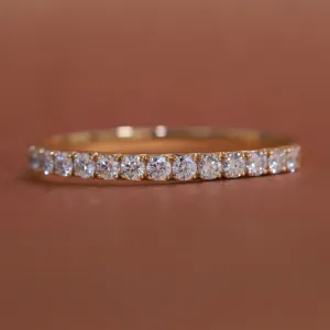 18ct Rose Gold Round Brilliant Cut Diamond Bangle Bracelet