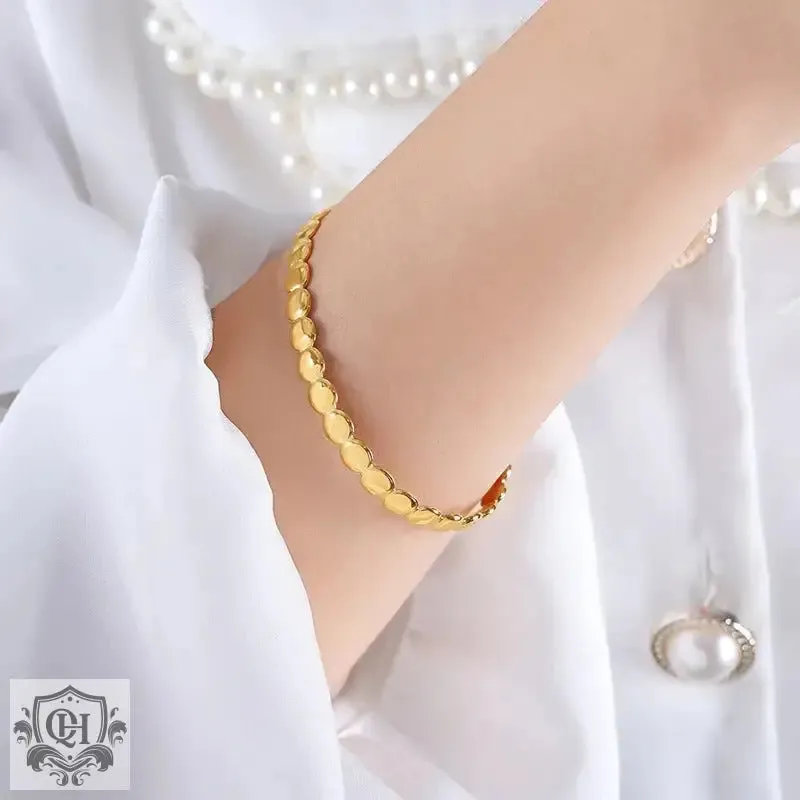18K Gold Trendy Design Versatile Bracelets