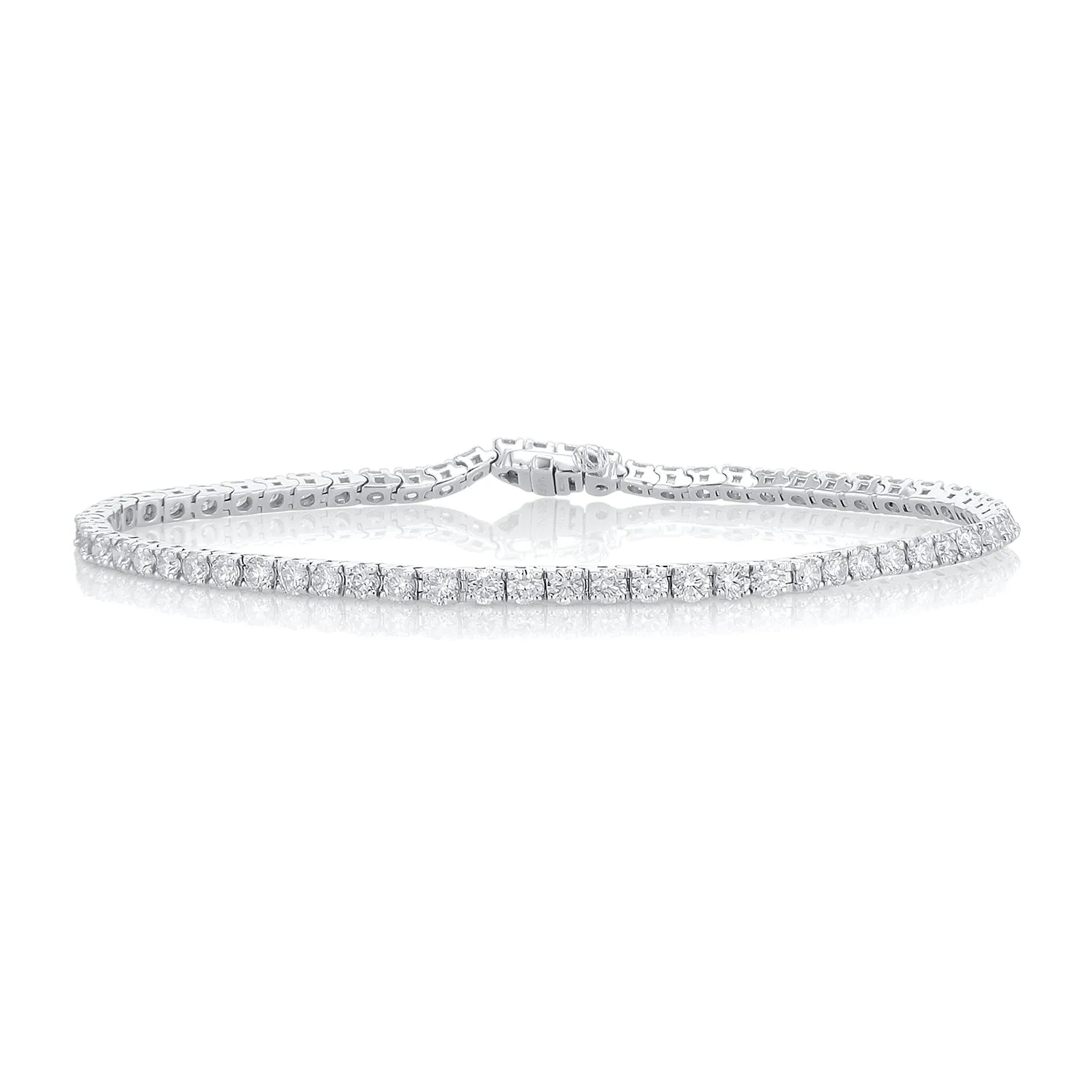 4.00 Carat Round Diamond Tennis Bracelet set in 14K White Gold