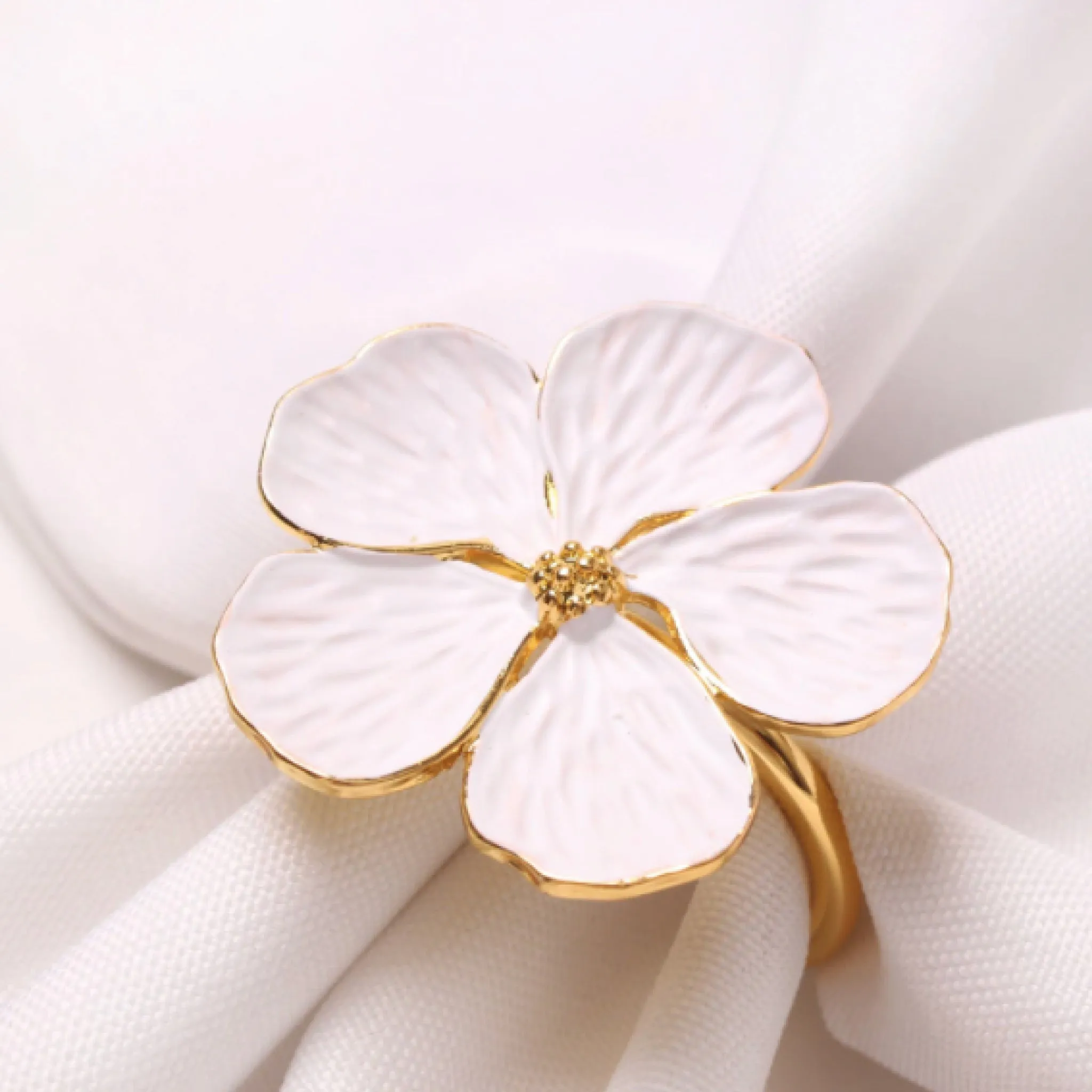 5 Leaf Flower Napkin Ring Set of 6 in Gold, Silver, or White