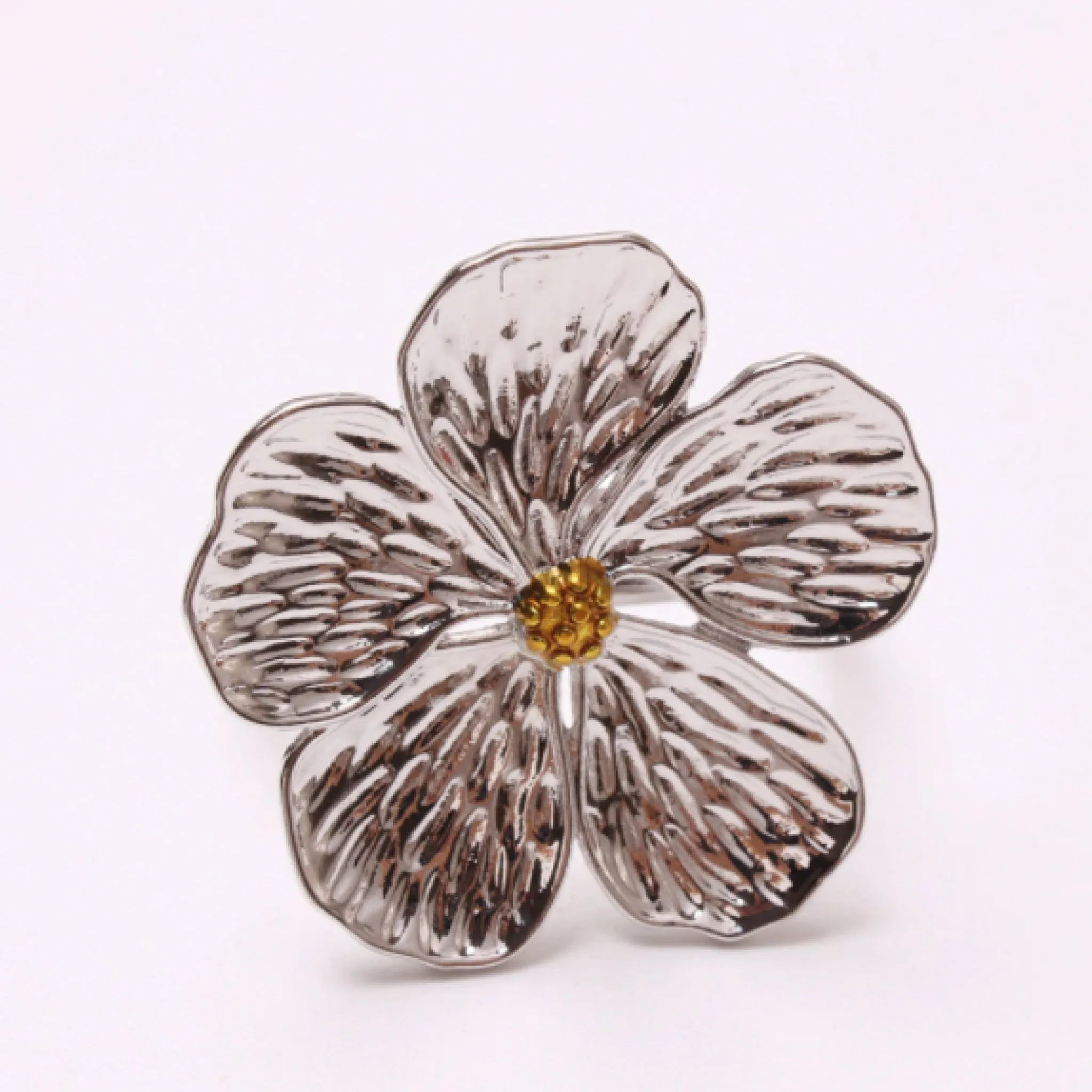 5 Leaf Flower Napkin Ring Set of 6 in Gold, Silver, or White