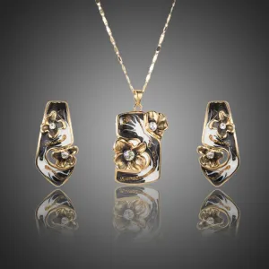 Artistic Black Stud Earrings and Pendant Necklace Set