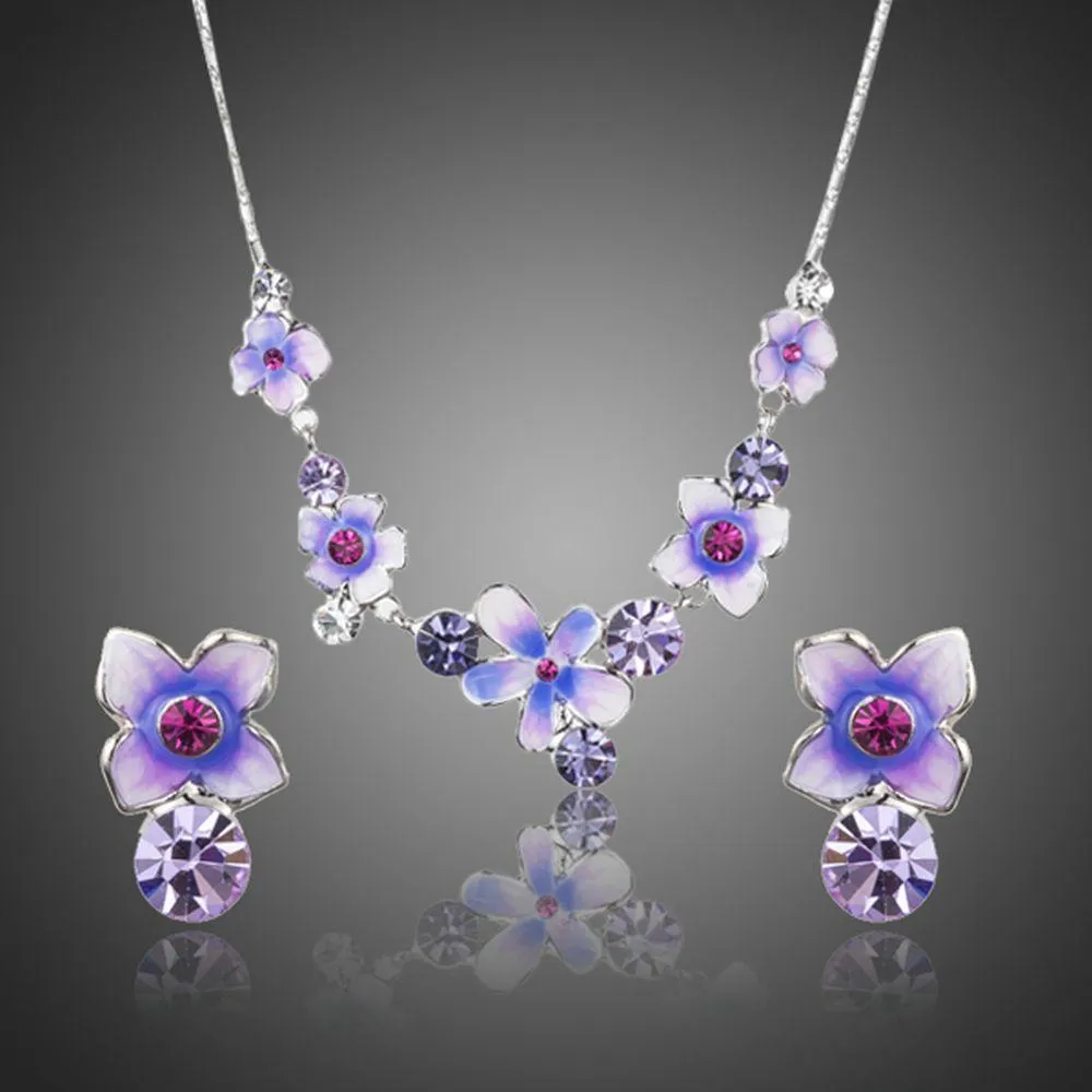 Artistic Flower Stud Earrings and Pendant Necklace Jewelry Set