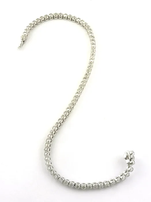 Bezel-set Diamond Tennis Bracelet