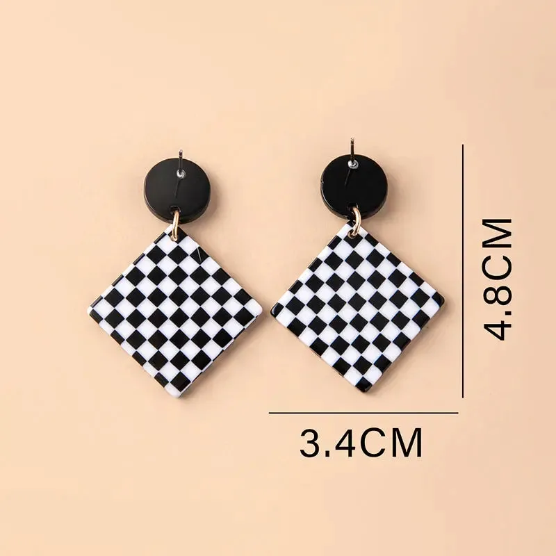 Chic Checkered Acrylic Pendant Earrings