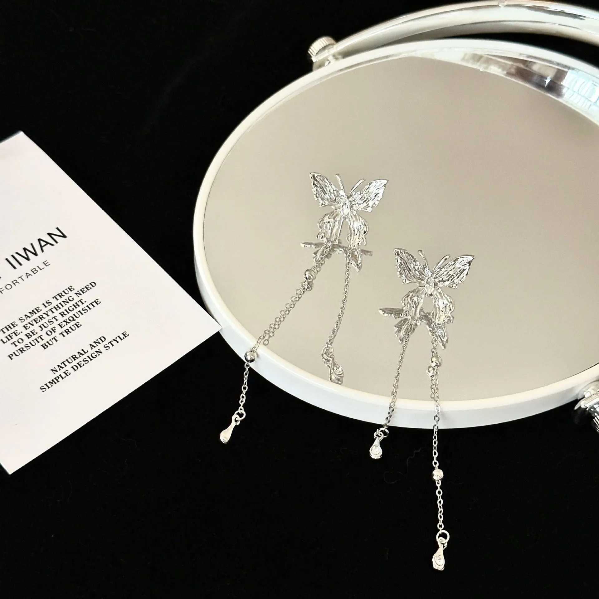 Chic Rhinestone Butterfly Tassel Chain Earrings