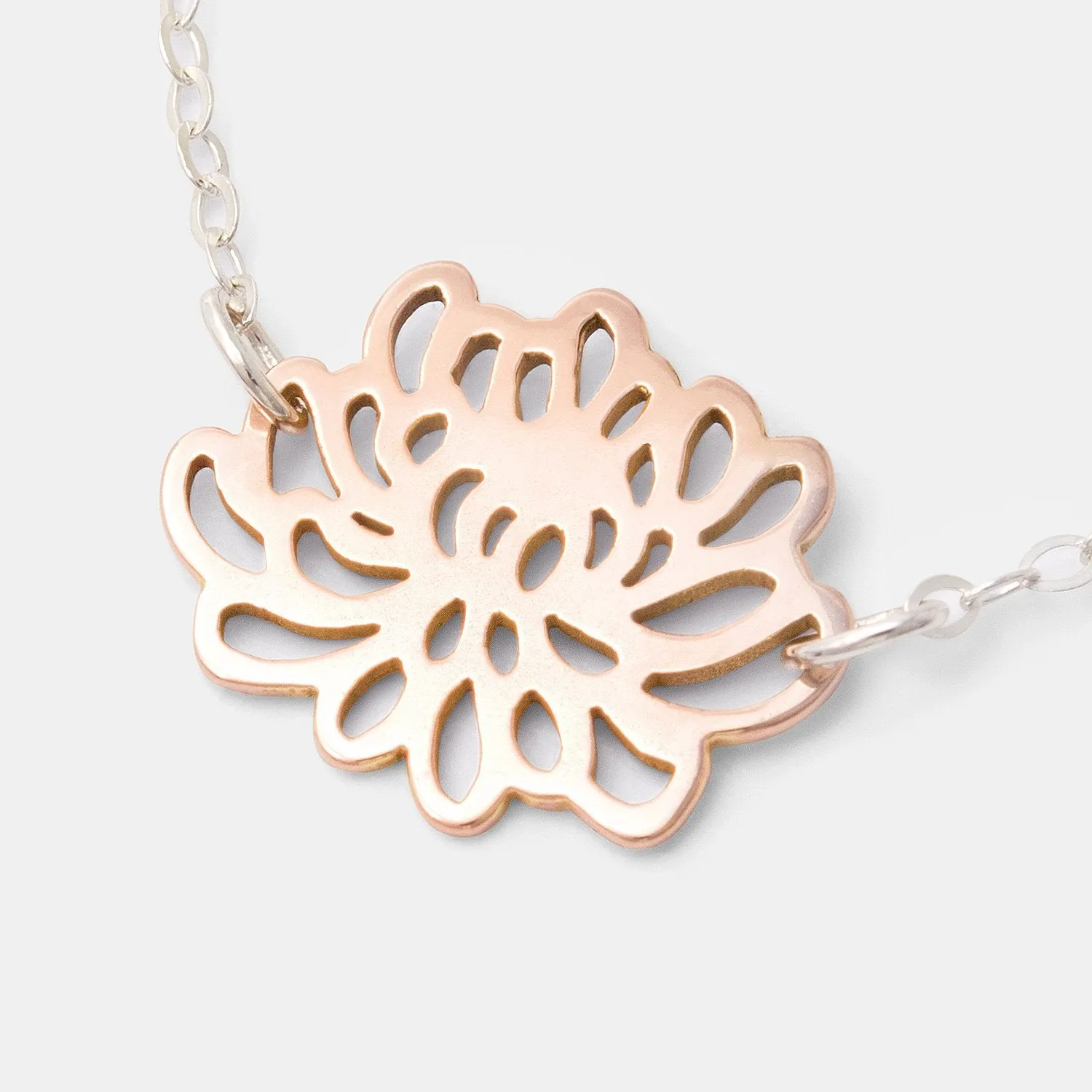 Chrysanthemum Solid Rose Gold Pendant