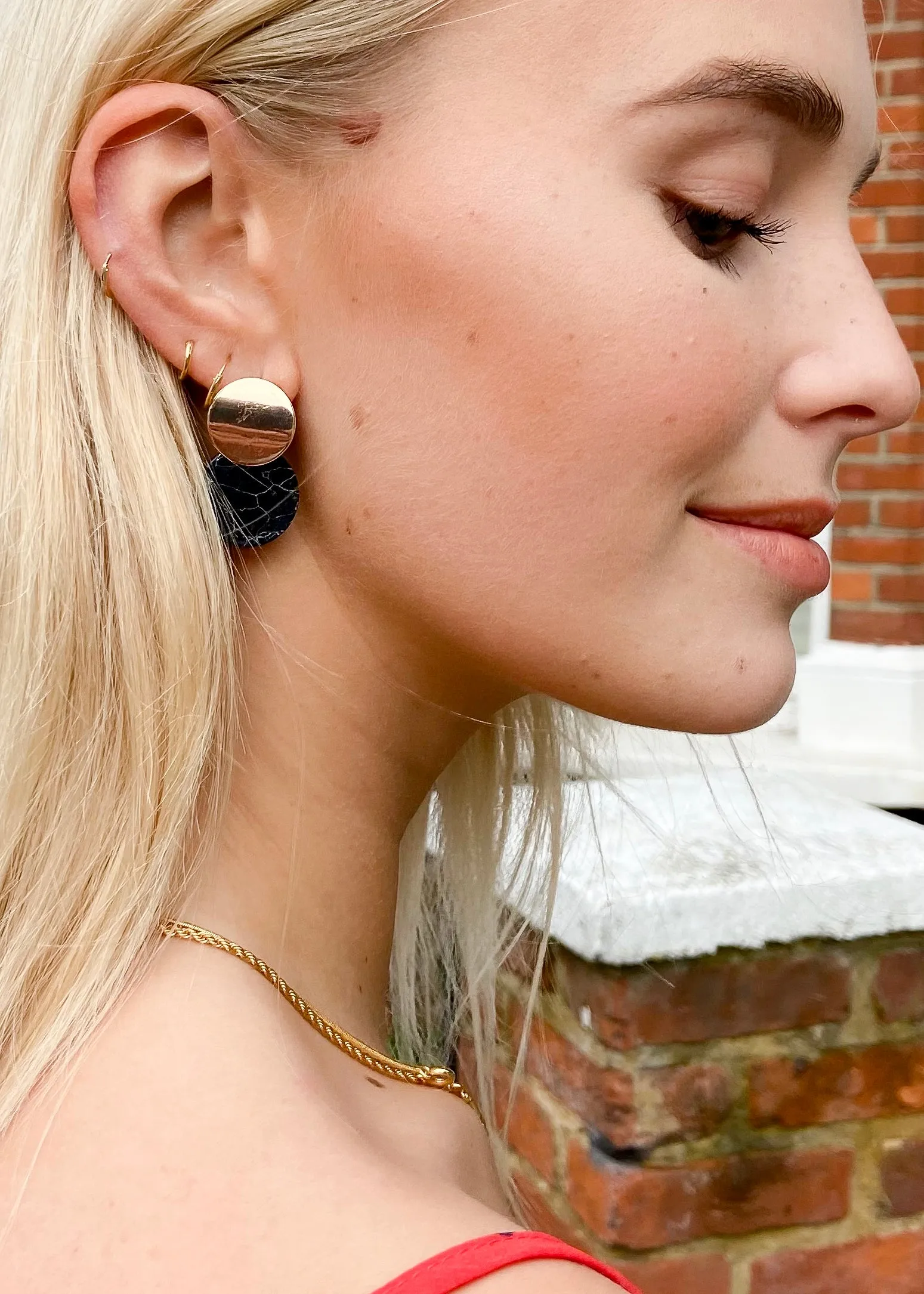 Circle Drop Earrings in Black and Gold