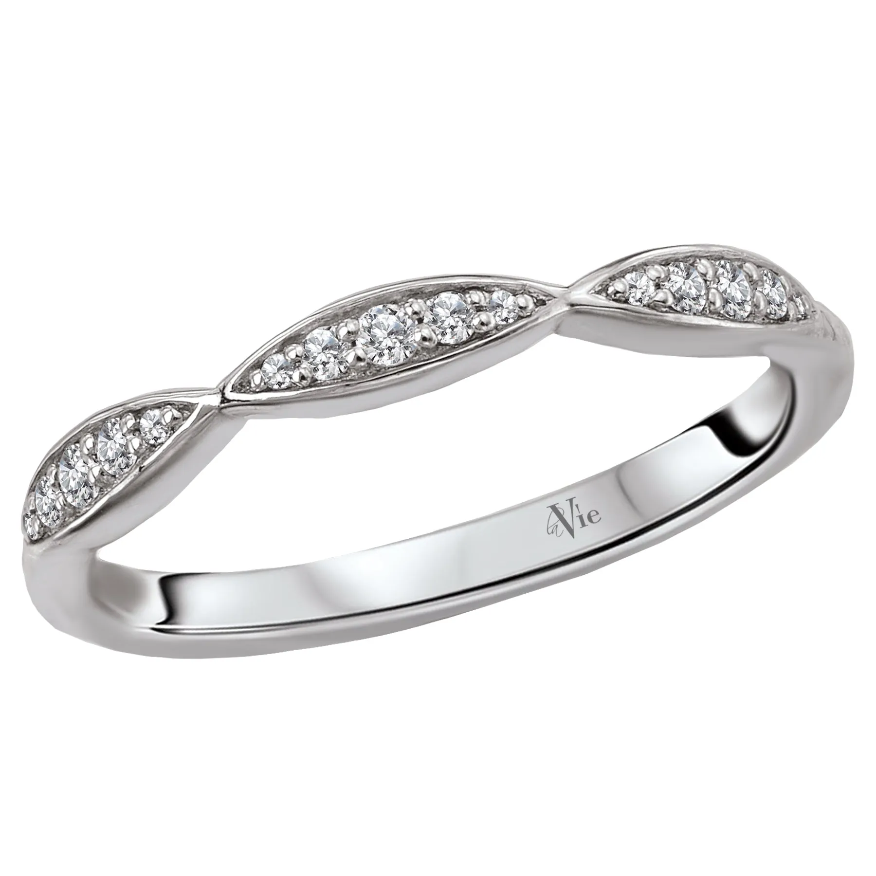 Diamond Scalloped Band