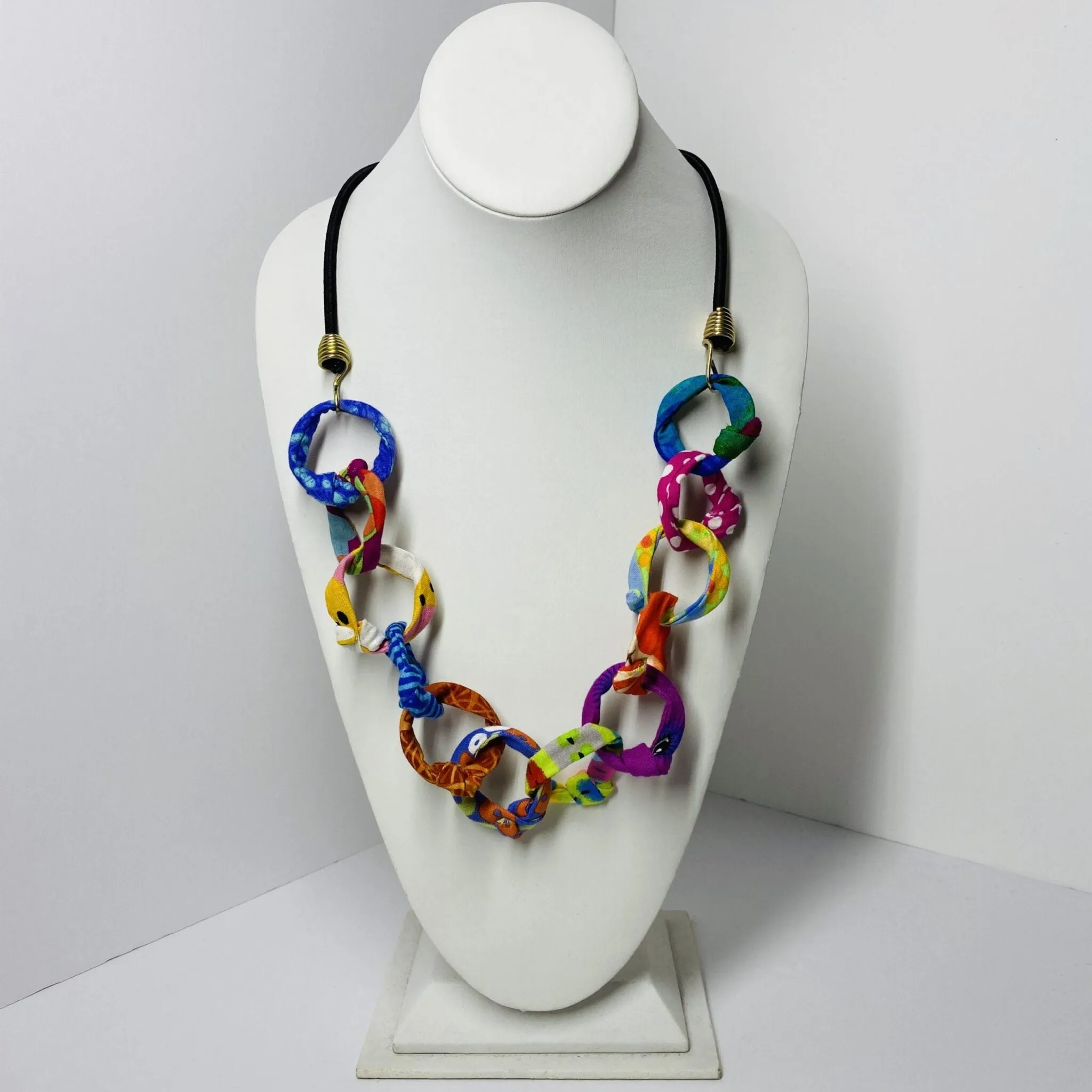 FICKLESTICKS Small Chain on Bungee Necklace - NEUTRALS (NOT MULTI)