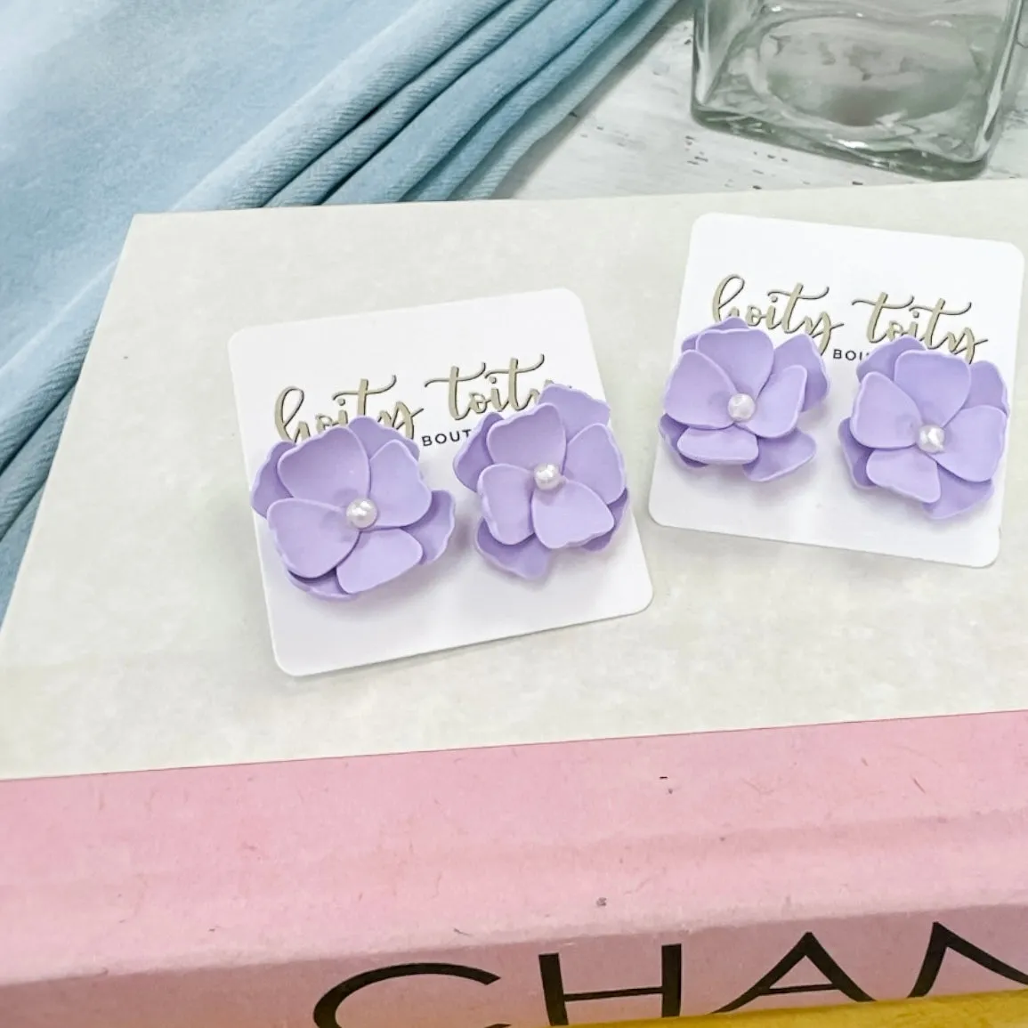 Fleur de Chic Earrings