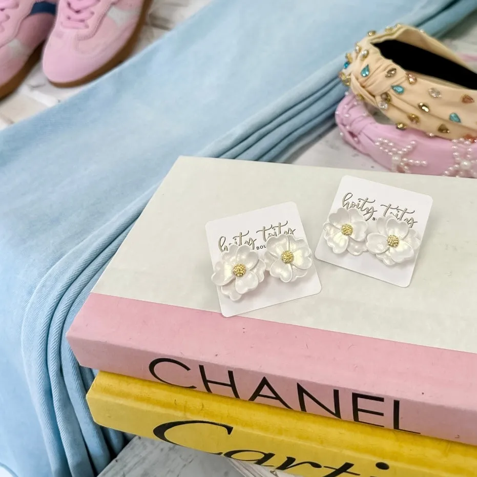 Fleur de Chic Earrings