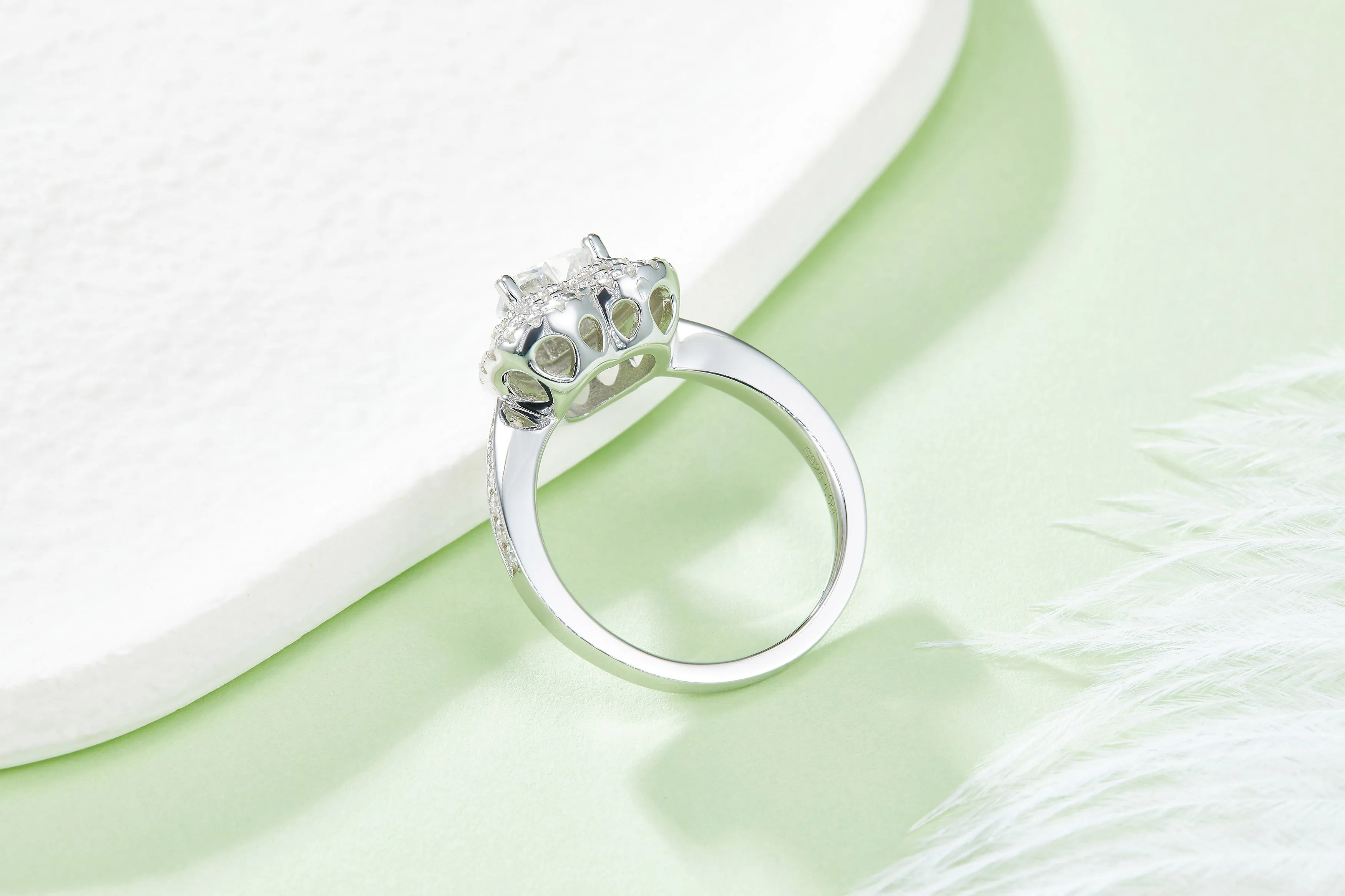 Luxurious Soleste Halo 1.0 Carat Heart-Shape Moissanite Engagement Ring