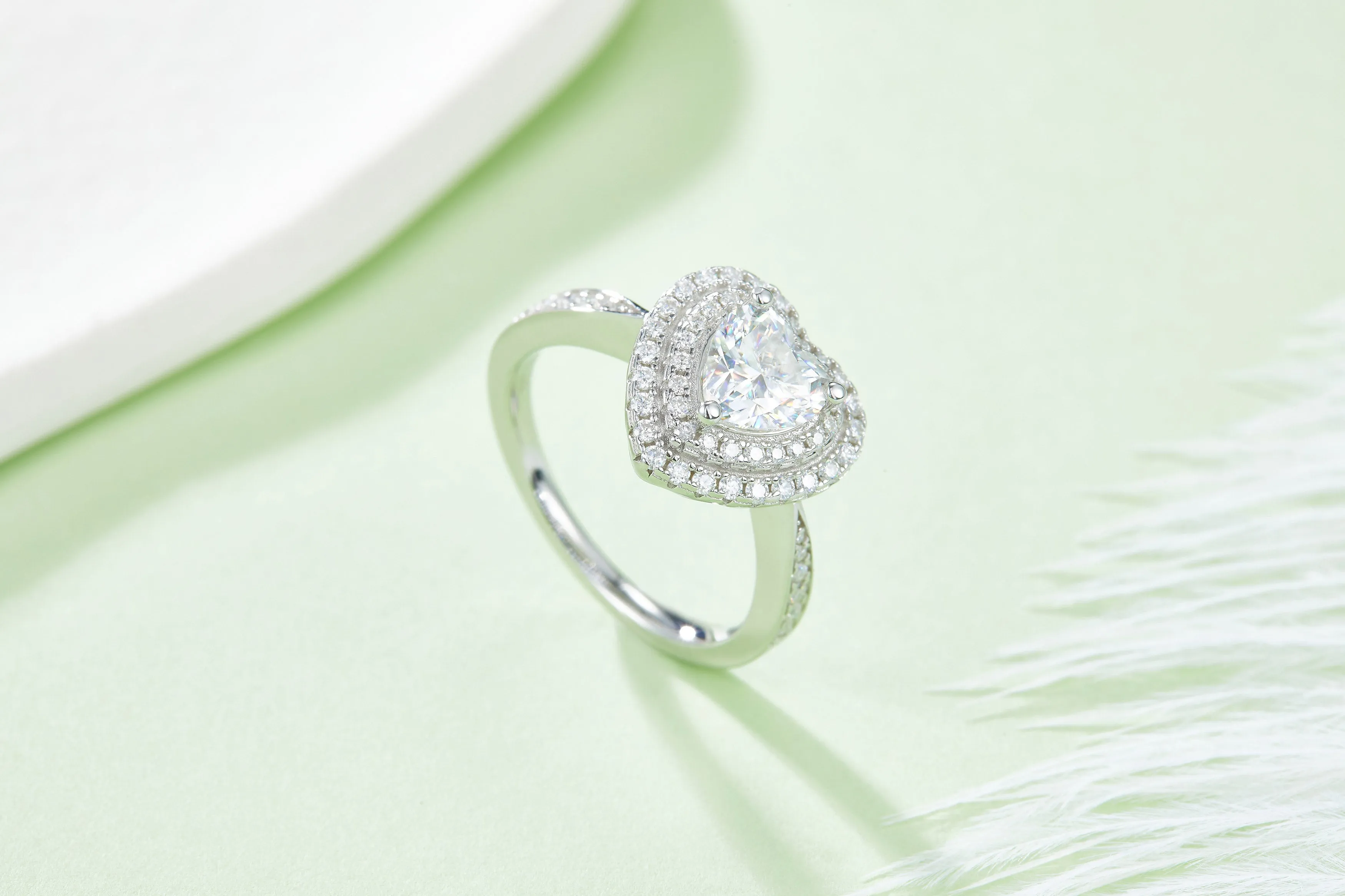 Luxurious Soleste Halo 1.0 Carat Heart-Shape Moissanite Engagement Ring