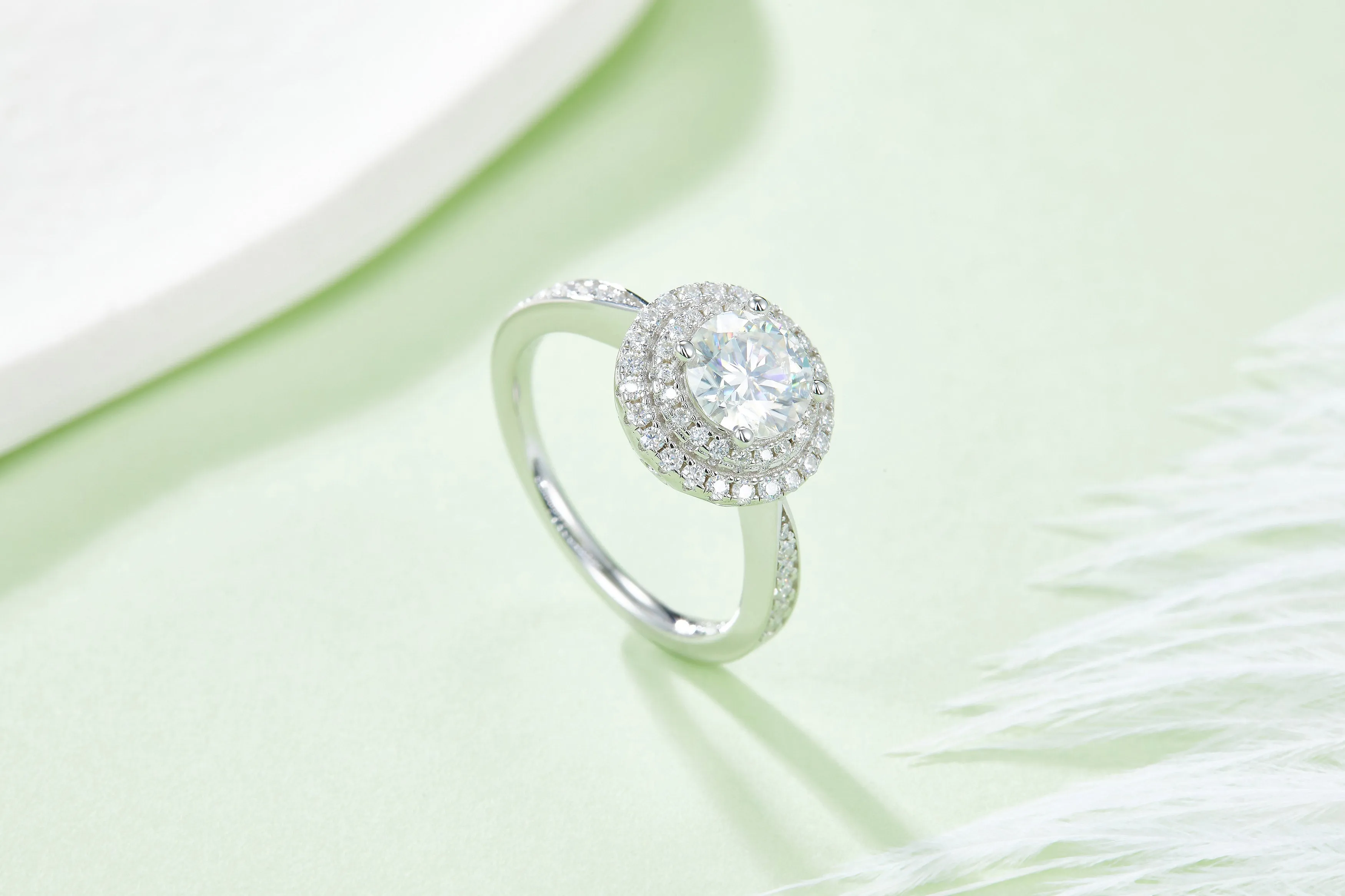 Luxurious Soleste Halo 1.0 Carat Round Cut Moissanite Engagement Ring