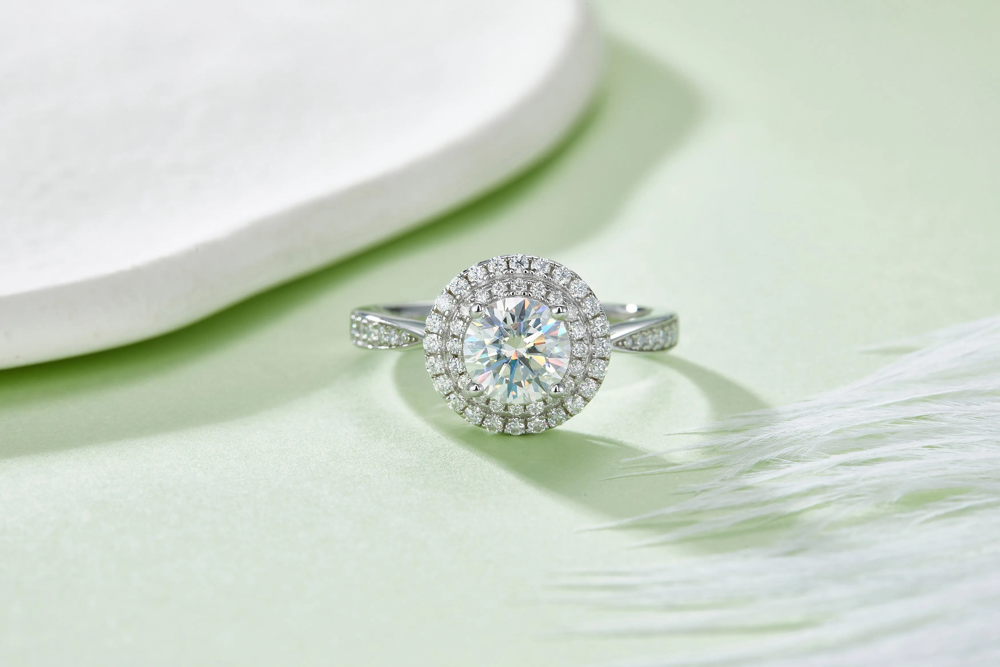 Luxurious Soleste Halo 1.0 Carat Round Cut Moissanite Engagement Ring