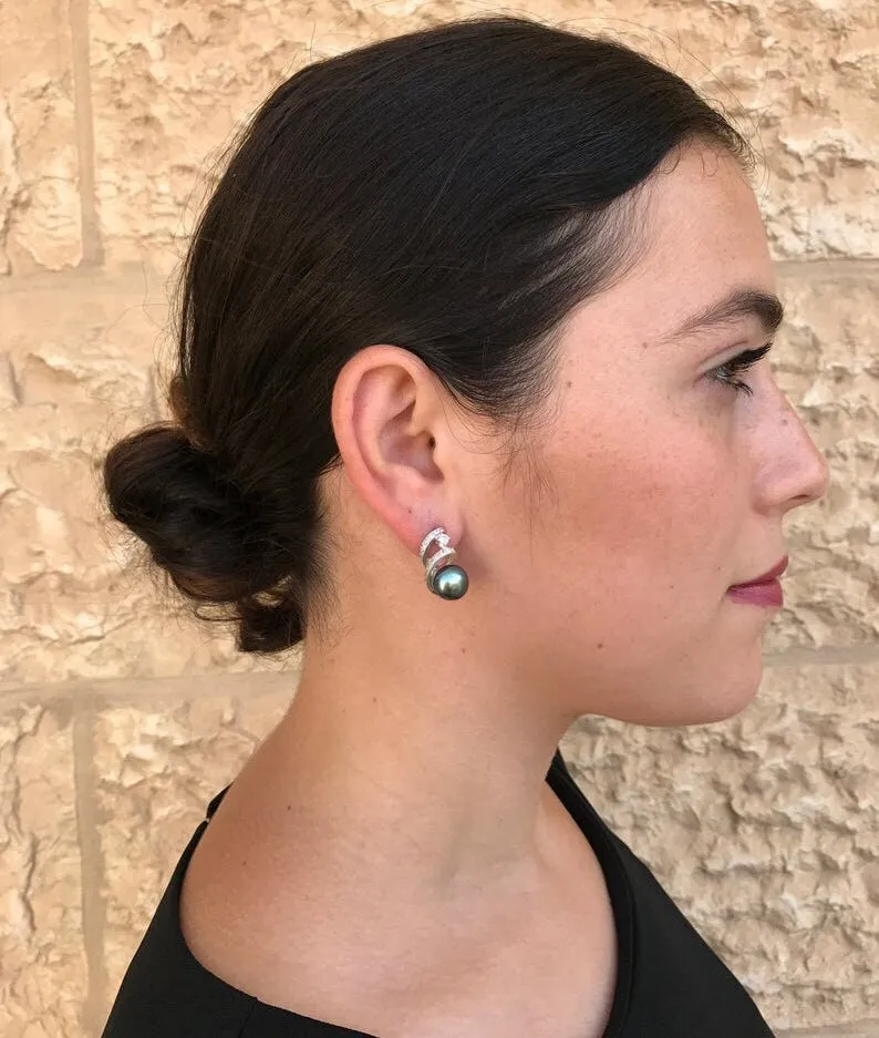 Natural Black Pearl Earrings - Large Vintage Studs - June Birthstone Earrings