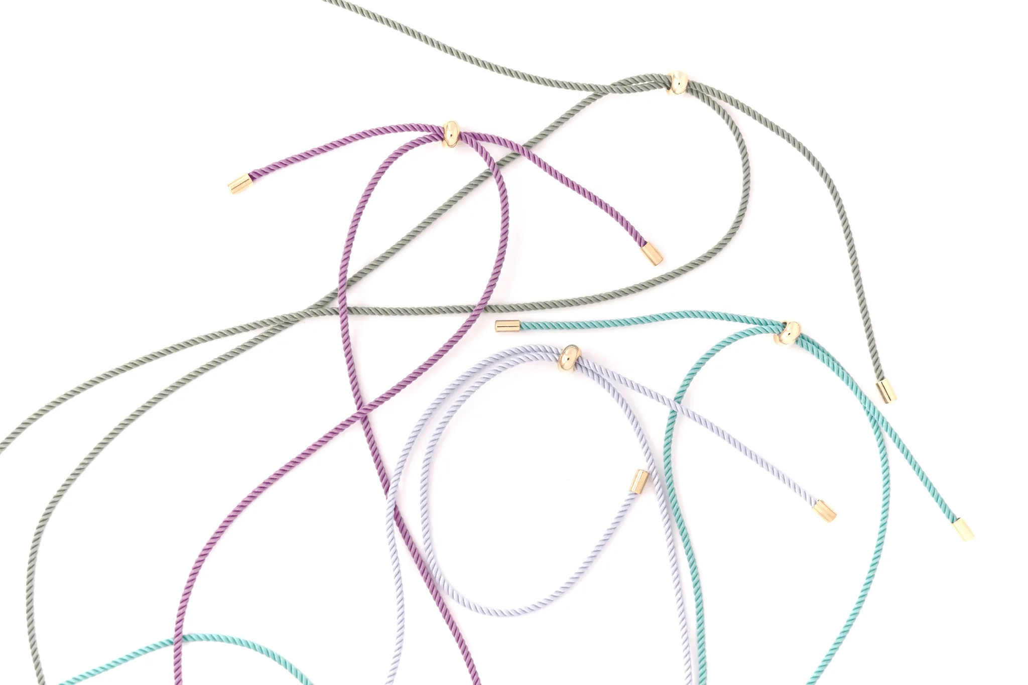 pearl   gray cord necklace
