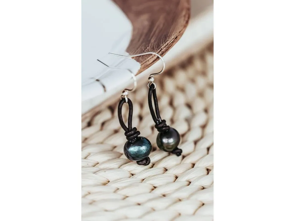Pearl Leather Earrings, Casual Boho Chic earrings