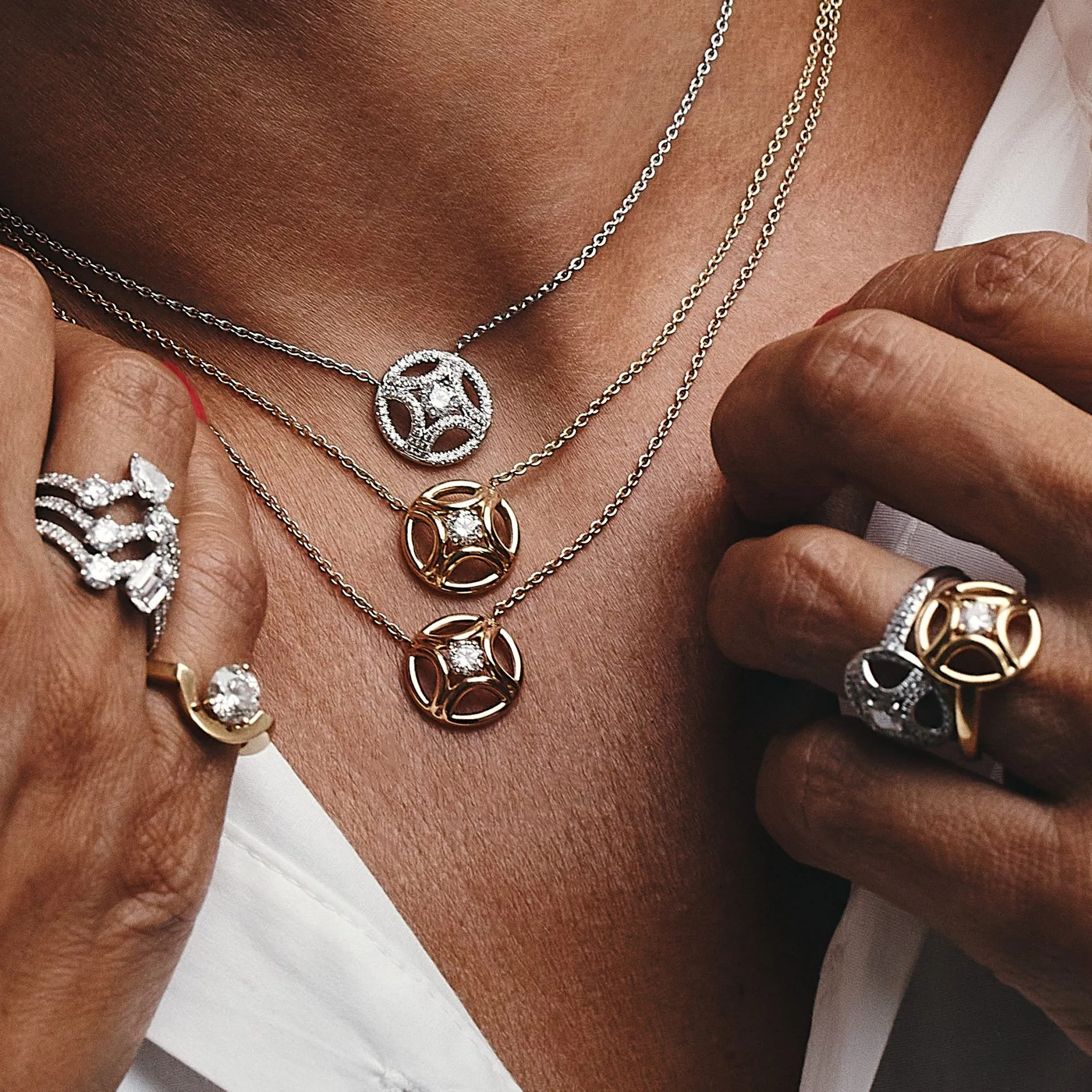 Perpétuel.le pavé necklace II