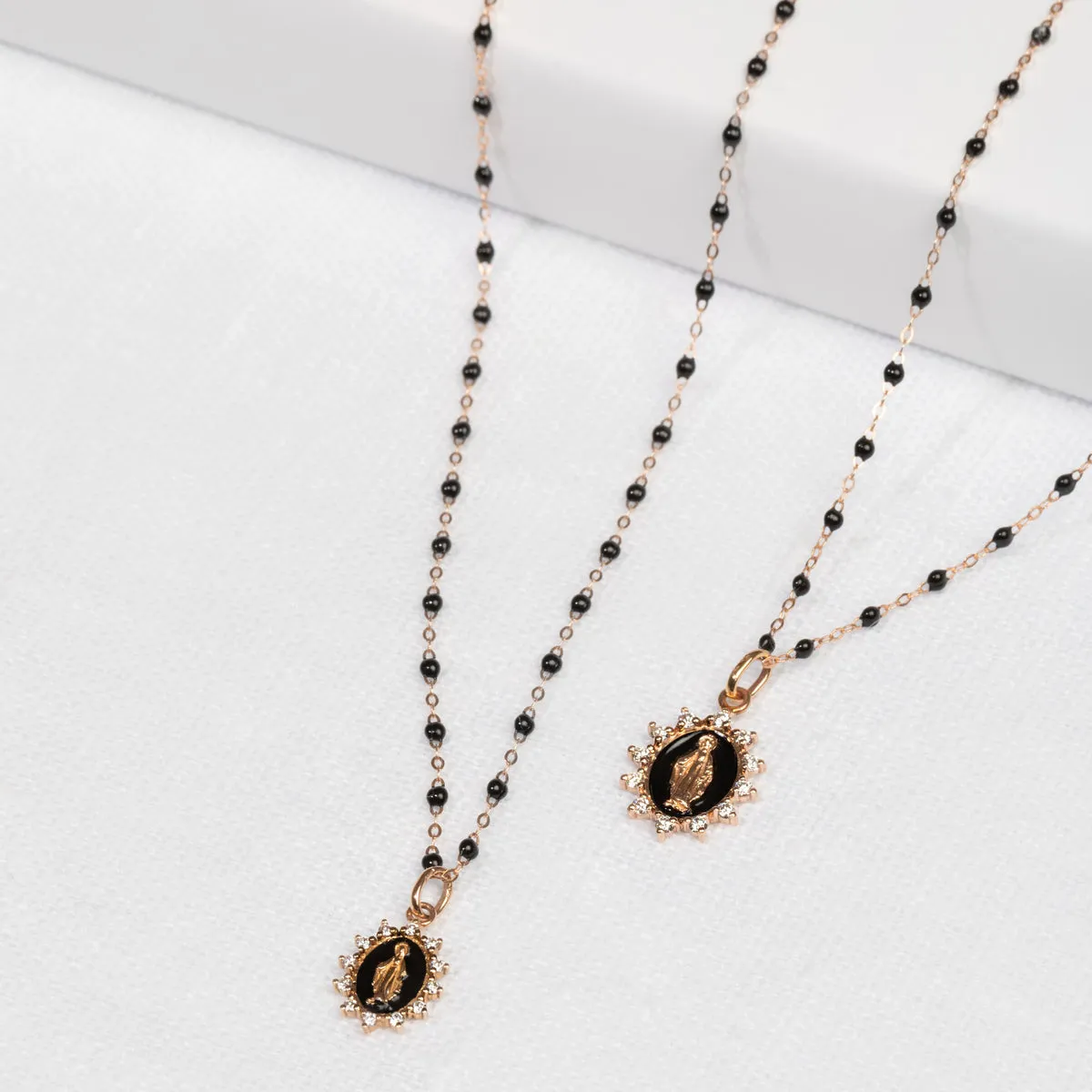 Petit Supreme Madone Pendant in Black
