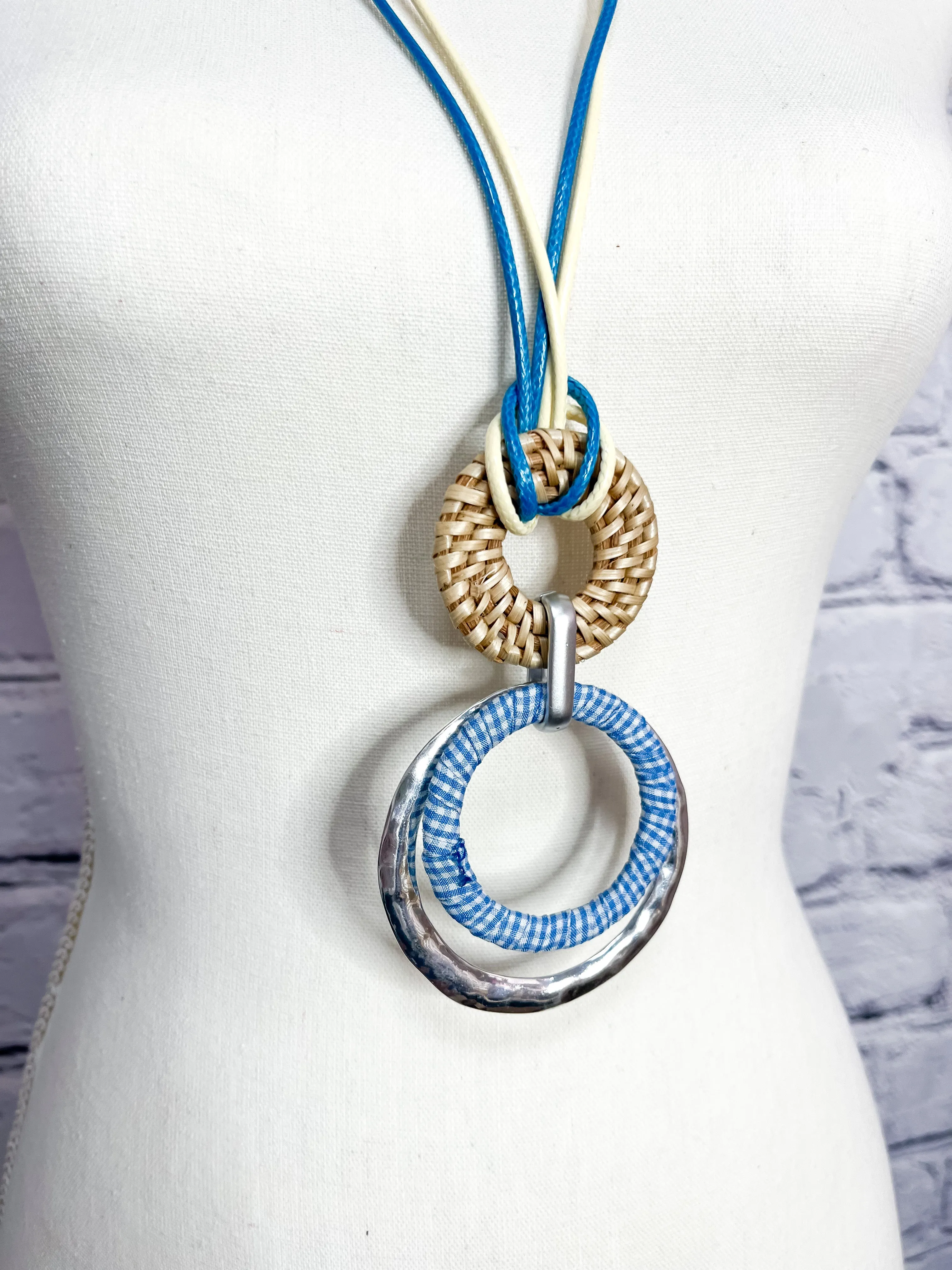 Picnic Necklace
