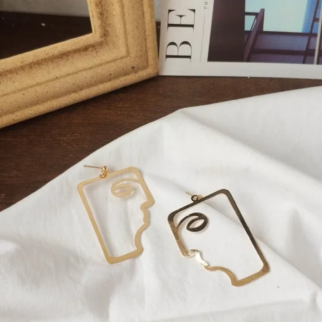 Punk Human Face Drop Earrings For Women Retro Abstract Hollow out Statement Hand Metal Fashion Dangle Earring Jewelry