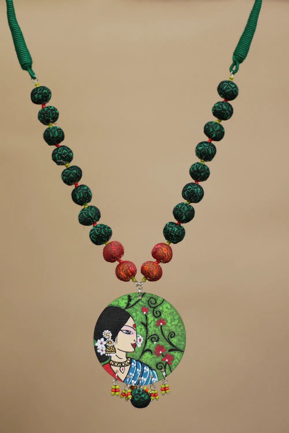 Rangili | Chindi beads necklace | Green Handpainted Pendant
