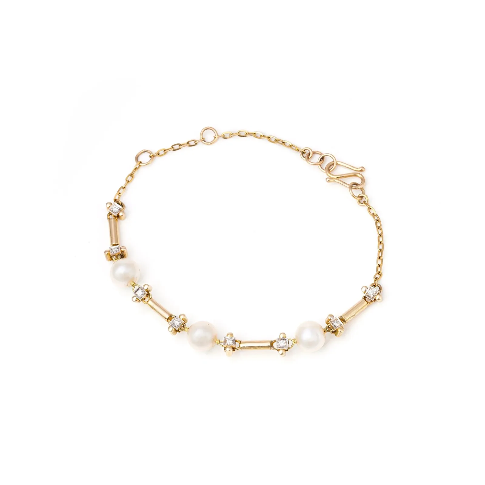 Shae Bracelet