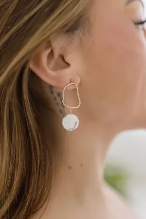 Stassi Abstract Pearl Drop Earrings Gold