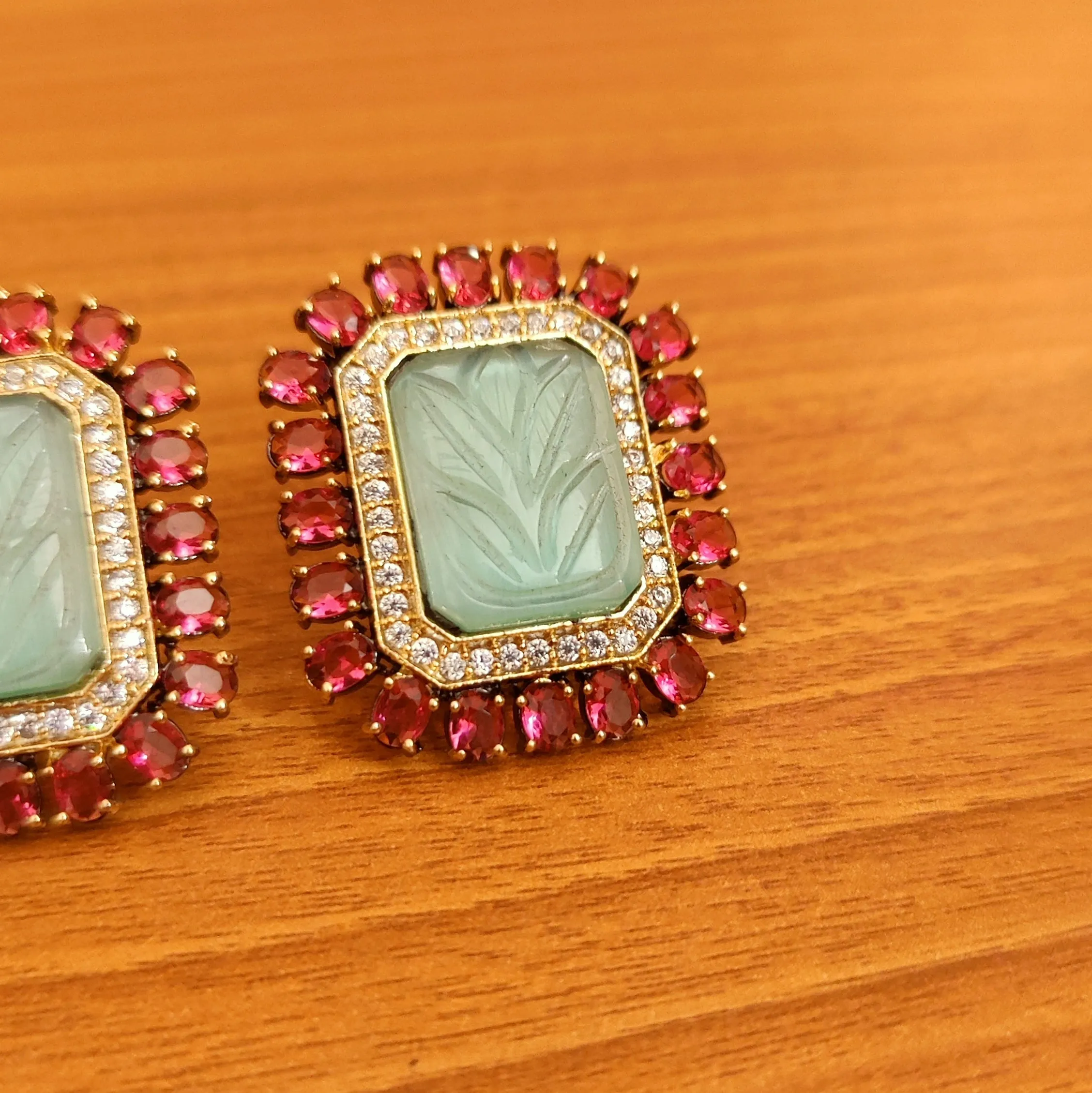 UNCUT SHAPE DIAMOND LOOK SEMI PRECIOUS EARRINGS