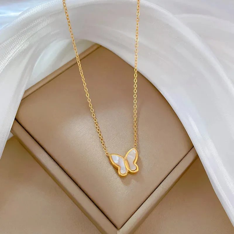 Unique and Elegant Copper-plated Gold Color Pendant Necklace, Perfect for Women's Fashion Accessories