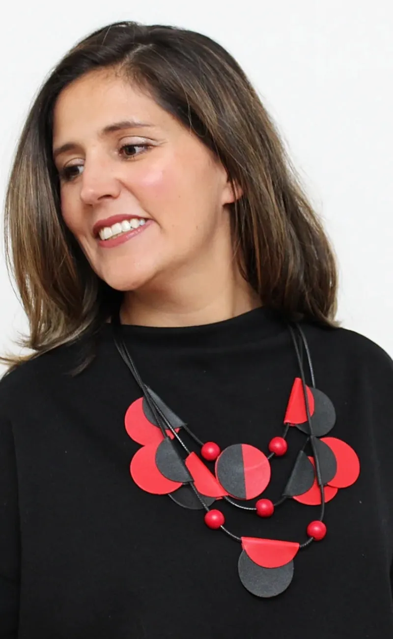Verona Leather Necklace, Red
